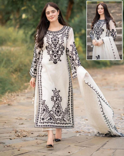 3 Pcs Women's Stitched Embroidered Suit