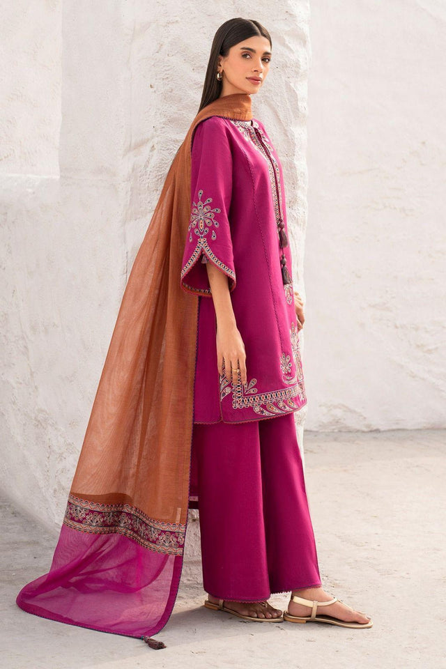 3 Pcs Women's Unstitched Embroidered Suit