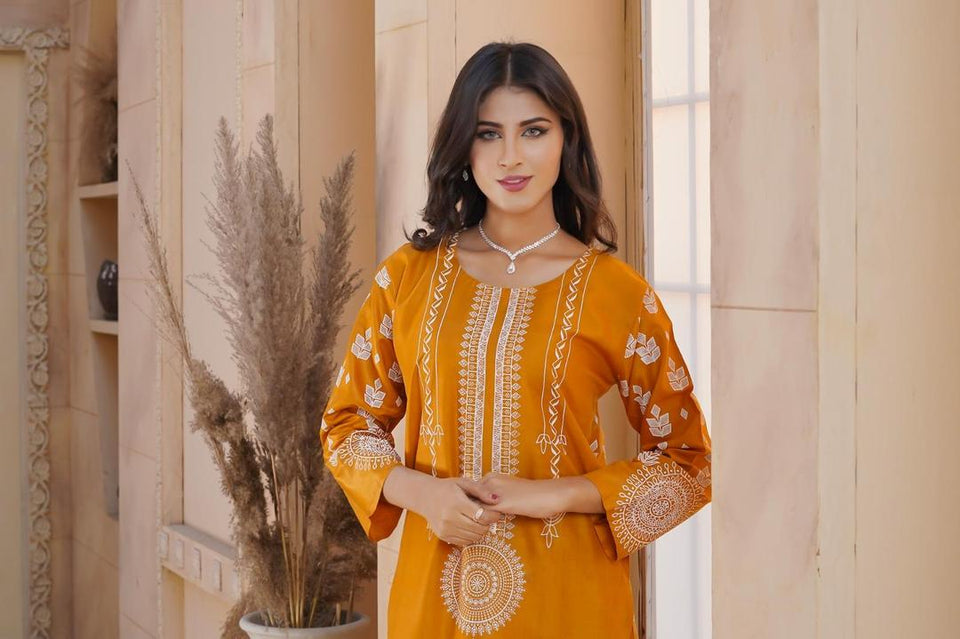 Stylish Women's Block Printed Design 2 Pcs Suit